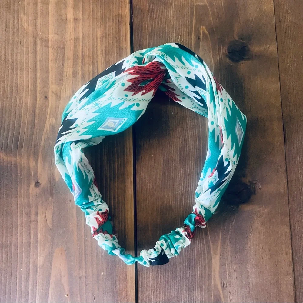 Aztec print green knot headband